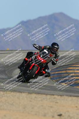 media/Mar-20-2025-Racers Edge (Thu) [[0731d8e3a1]]/2-B Group/Session 5 (Turn 12)/